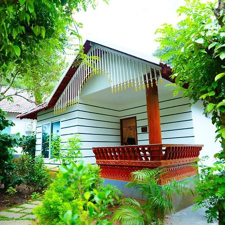 Coorg Orange Blossom Resort And Spa Suntikoppa Extérieur photo