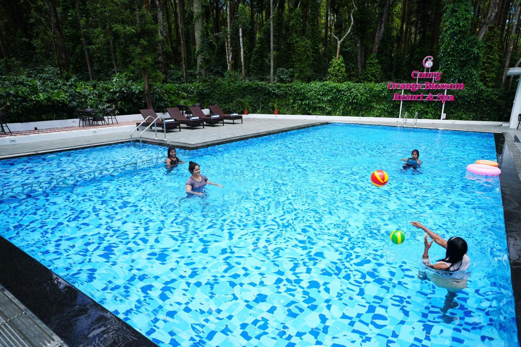 Coorg Orange Blossom Resort And Spa Suntikoppa Extérieur photo